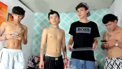 chicos hot online show from 12-12-24, 10:31