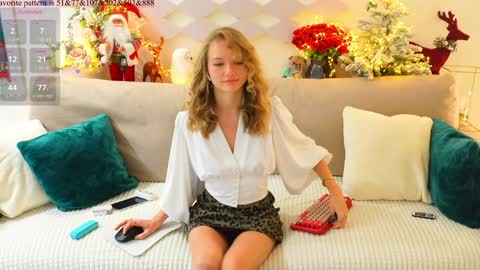 Alexandra Demore online show from 01-28-25, 01:39