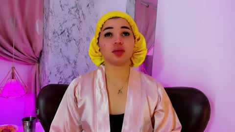  Alexandra Spellman  online show from 03-12-25, 09:44