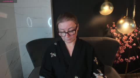 Alexandra online show from 01-26-25, 02:14