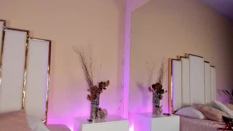 alexandraa_gomez online show from 09-20-25, 08:10