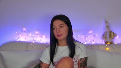 AlexandraBloom online show from 12-12-24, 05:31
