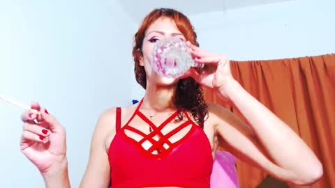 alexandra online show from 10-31-25, 03:18