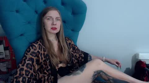 Alexandra online show from 02-27-25, 04:53