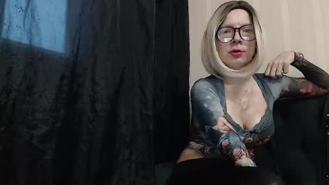 Snapshot of alexandrazaryanova chatting on 11-13-25, 07:40 Alexandra online show from 11-13-25, 07:40