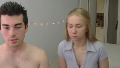 Alex online show from 10-11-25, 04:22