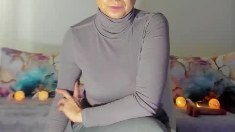 Snapshot of alexatight chatting on 11-21-25, 10:03 Alexa online show from 11-21-25, 10:03