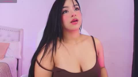 lexandra  online show from 01-08-26, 09:00