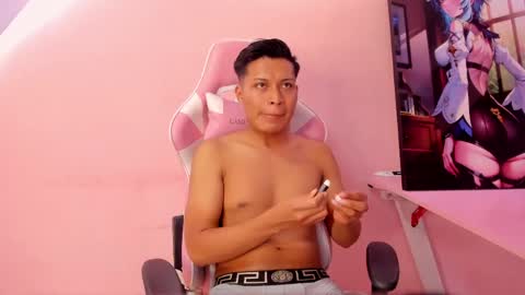 Alexdennus online show from 04-06-26, 06:09