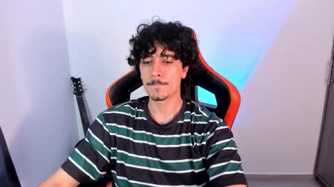 alexfloreszzz online show from 01-08-26, 08:33