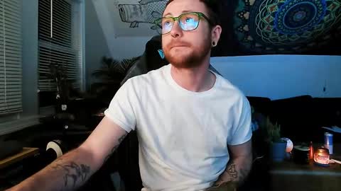 alexfoxxe online show from 12-26-24, 01:18