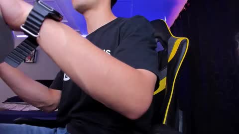 alexgiraldo__ online show from 10-19-25, 01:12