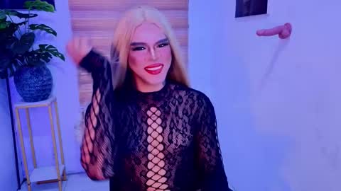 alexgrayanx online show from 11-18-25, 06:18