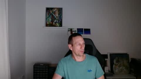 alexhunter4u online show from 12-31-24, 12:21