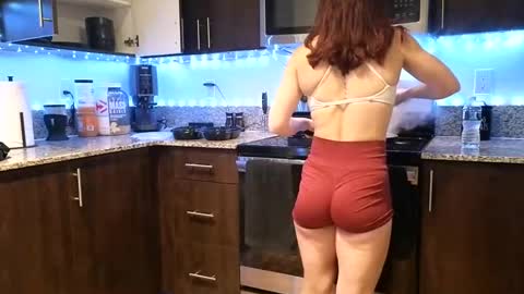 Snapshot of alexi793021 chatting on 12-11-24, 11:10 Alexi online show from 12-11-24, 11:10