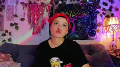 Snapshot of alexiafisher_ chatting on 11-08-25, 11:14 Alex online show from 11-08-25, 11:14