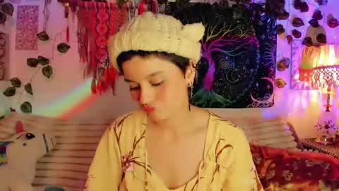 Snapshot of alexiafisher_ chatting on 11-15-25, 02:20 Alex online show from 11-15-25, 02:20