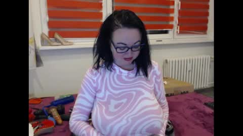 alexie33 online show from 01-31-25, 06:14