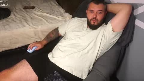 Snapshot of alexirr chatting on 11-11-25, 10:10 Alex online show from 11-11-25, 10:10