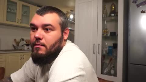 Snapshot of alexirr chatting on 12-03-25, 01:02 Alex online show from 12-03-25, 01:02