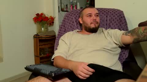 Snapshot of alexirr chatting on 02-17-26, 09:43 Alex online show from 02-17-26, 09:43