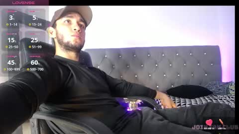 Snapshot of alexiscollinss chatting on 03-05-25, 02:14 alexiscollinss online show from 03-05-25, 02:14