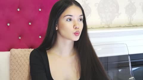 Snapshot of alexisdevine chatting on 02-09-26, 05:22 alexisdevine online show from 02-09-26, 05:22