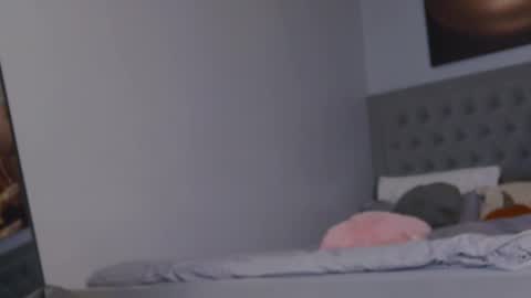 Alexis online show from 11-16-25, 08:20