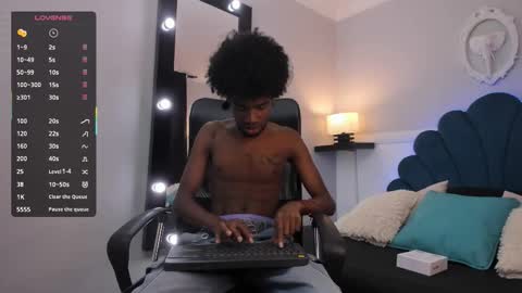 Alex Jaccob online show from 10-11-25, 01:31