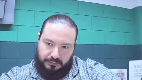 Snapshot of alextambet chatting on 11-24-25, 01:00 alextambet online show from 11-24-25, 01:00