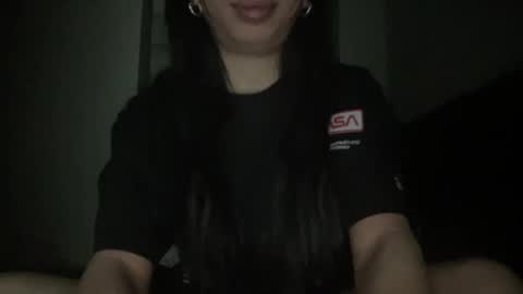 Snapshot of alextran665 chatting on 01-02-25, 07:01 Your Anime T Girl online show from 01-02-25, 07:01