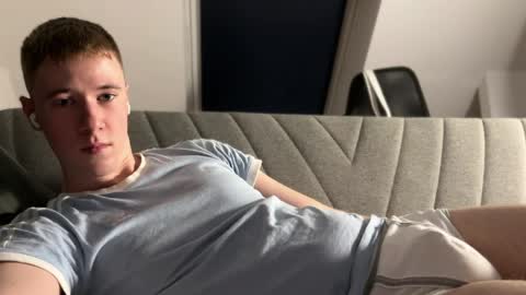 Alex online show from 04-10-26, 06:01