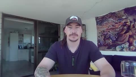 Alex online show from 12-21-25, 12:51