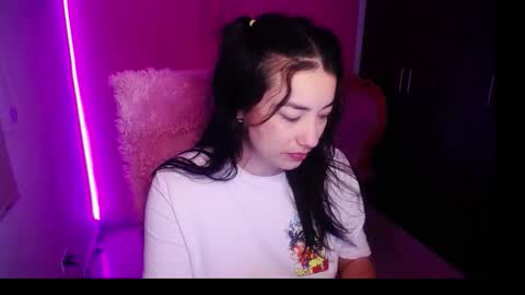 alexxa_1111 online show from 10-21-25, 11:00