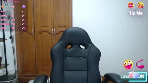 alexa online show from 12-15-25, 04:06