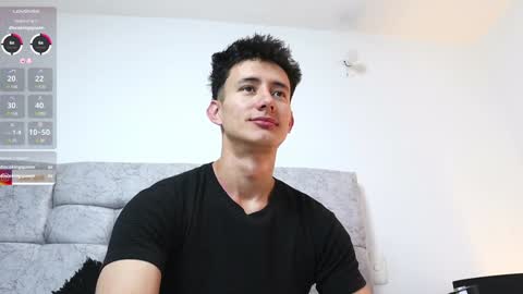 Snapshot of alexxx__01 chatting on 12-06-24, 12:23 Alex online show from 12-06-24, 12:23