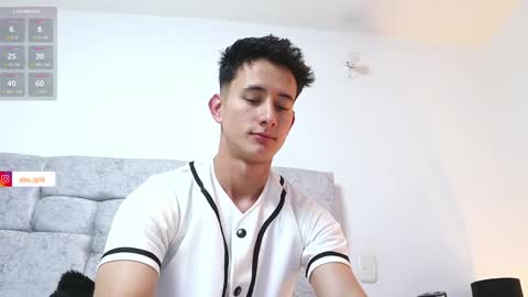 Snapshot of alexxx__01 chatting on 02-01-25, 12:29 Alex online show from 02-01-25, 12:29