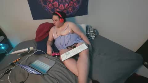 Snapshot of alexxxis2011x3 chatting on 02-02-25, 08:24 alexxxis2011x3 online show from 02-02-25, 08:24