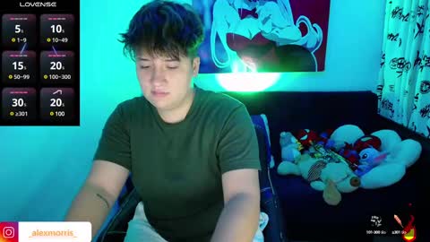 Snapshot of alexxxmorris chatting on 01-08-25, 03:40 ALEXXX MORRIS online show from 01-08-25, 03:40