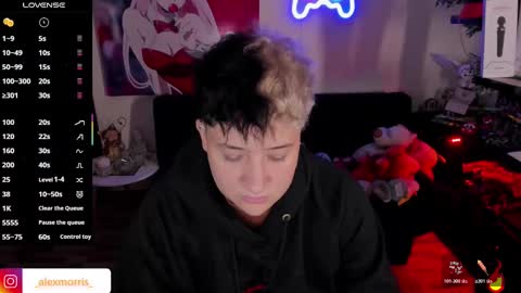 Snapshot of alexxxmorris chatting on 11-05-25, 05:51 ALEXXX MORRIS online show from 11-05-25, 05:51