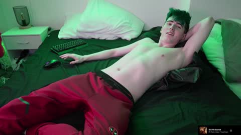 Snapshot of alfiegreenxxx chatting on 02-01-25, 11:06 Alfie Green online show from 02-01-25, 11:06