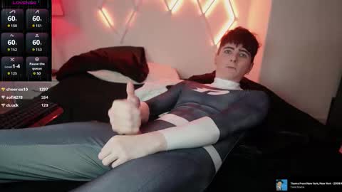 Snapshot of alfiegreenxxx chatting on 10-31-25, 11:28 Alfie Green online show from 10-31-25, 11:28