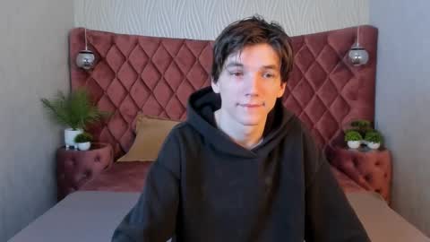 Snapshot of alfred_joness chatting on 11-14-25, 07:07 Alfred online show from 11-14-25, 07:07