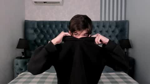 Snapshot of alfred_joness chatting on 11-20-25, 07:08 Alfred online show from 11-20-25, 07:08