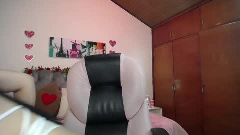 Alheli online show from 02-14-25, 05:46