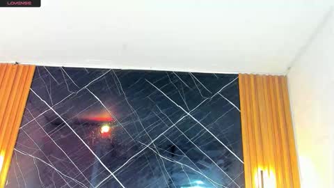 Snapshot of ali_dl chatting on 11-17-25, 09:42 ali_dl online show from 11-17-25, 09:42