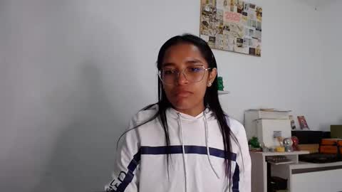 Alia  online show from 03-25-26, 01:50