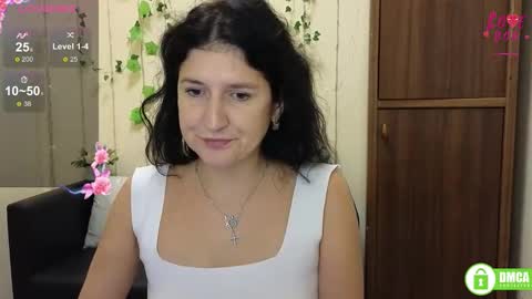 Alianna online show from 10-04-25, 05:27