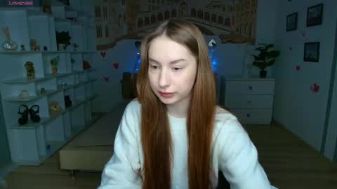 Snapshot of alicafoxis chatting on 03-01-26, 06:43 Alica online show from 03-01-26, 06:43