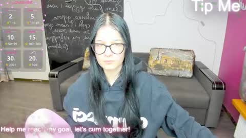 Alica online show from 11-21-25, 07:51